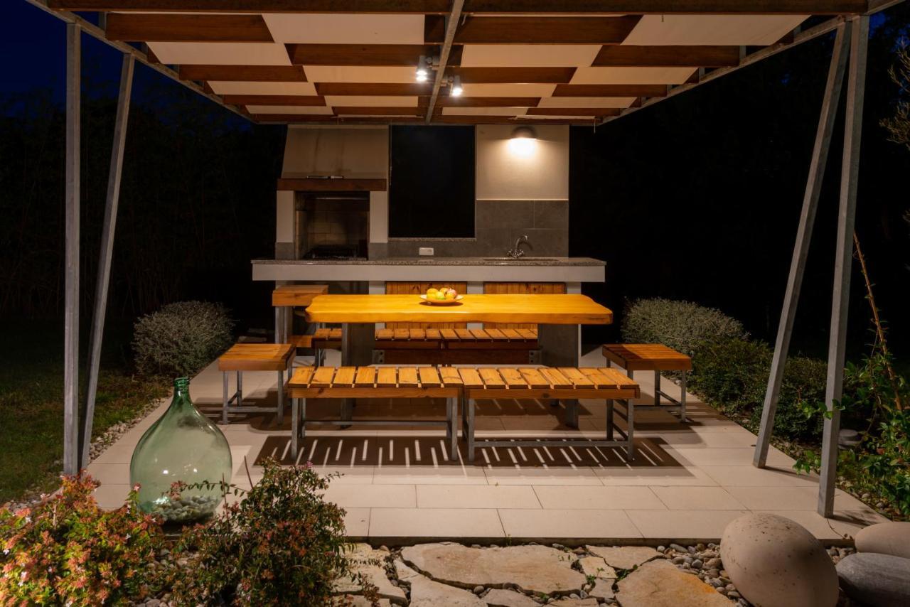 Casa Bamboo Banjole Exterior foto