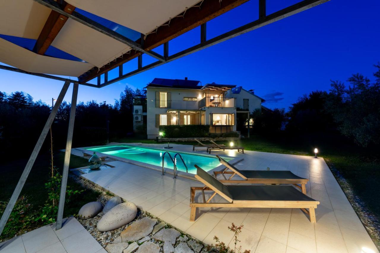 Casa Bamboo Banjole Exterior foto